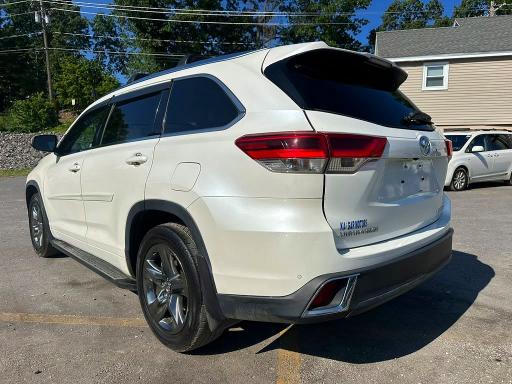 Продаж на аукціоні авто 2018 Toyota Highlander, vin: 5TDDZRFH9JS890764, номер лоту: 56543666