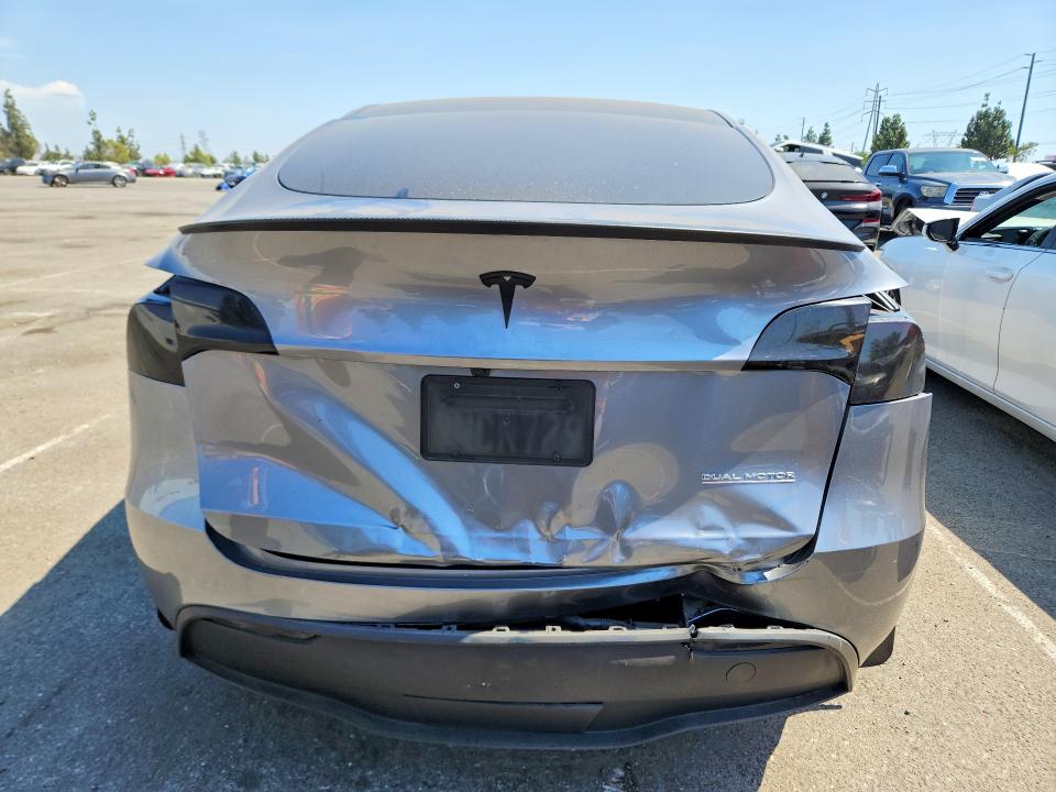 60526796 :رقم المزاد ، 7SAYGDEF9RA296461 vin ، 2024 Tesla Model Y مزاد بيع