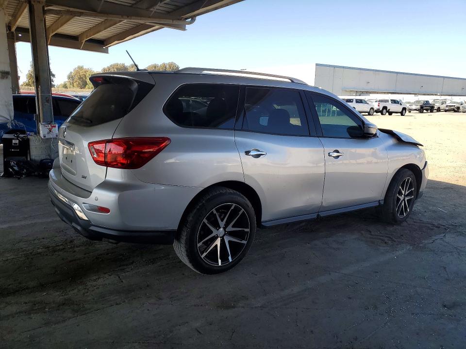 Продаж на аукціоні авто 2017 Nissan Pathfinder, vin: 5N1DR2MN2HC661723, номер лоту: 61975206
