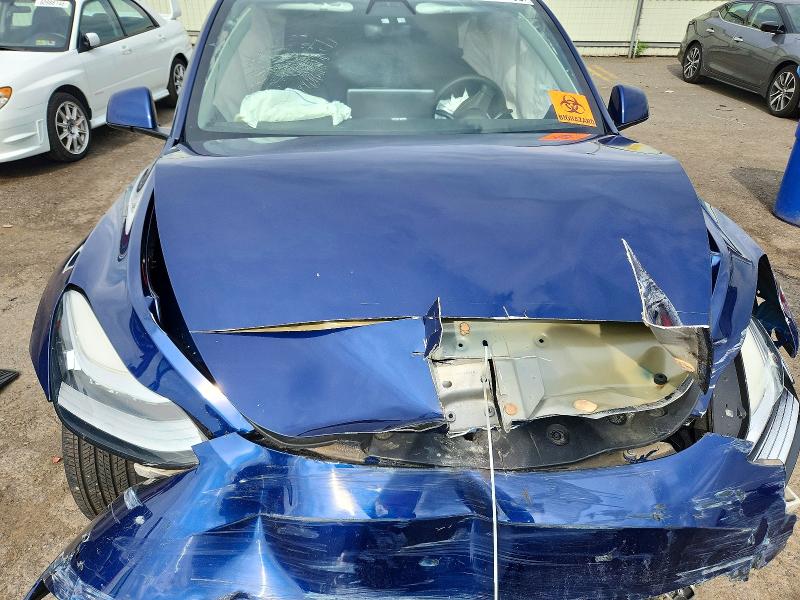 Продажа на аукционе авто 2022 Tesla Model Y, vin: 7SAYGDEEXNF430074, номер лота: 60816506