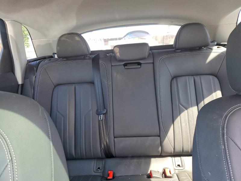60802876 :رقم المزاد ، WA1AAAGEXNB031240 vin ، 2022 Audi E-tron مزاد بيع