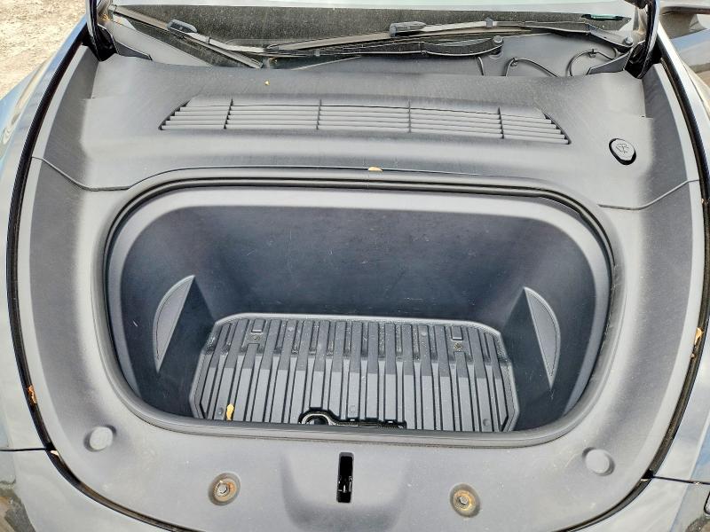 Auction sale of the 2024 Tesla Model Y, vin: 7SAYGDED5RF088143, lot number: 61353816