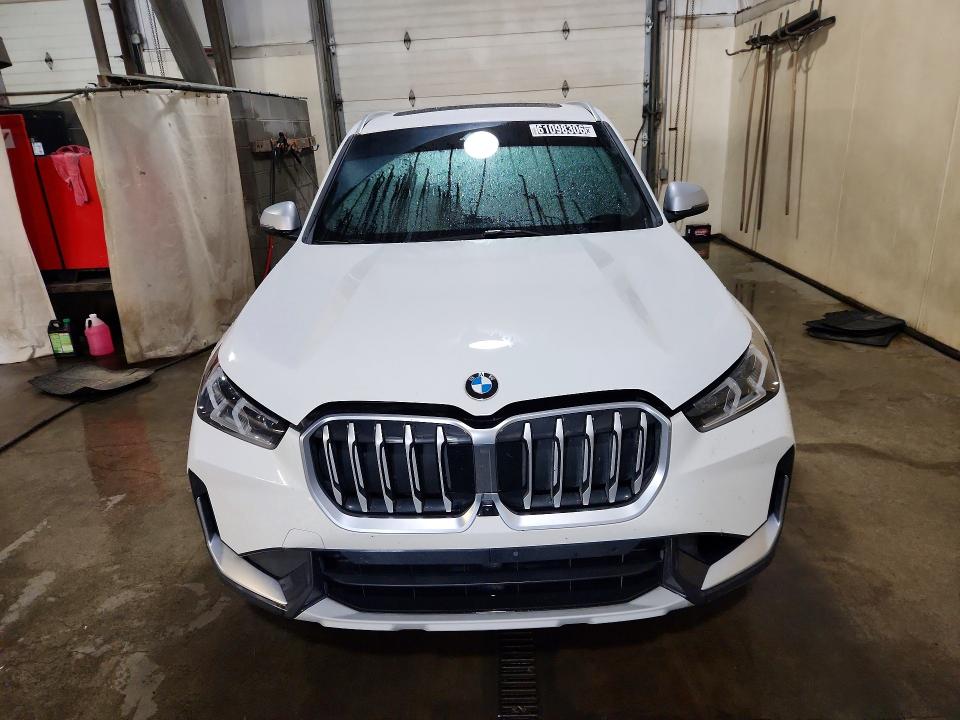 61098306 :رقم المزاد ، WBX73EF08R5Z38941 vin ، 2024 Bmw X1 مزاد بيع