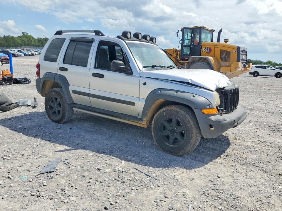 61976756 :رقم المزاد ، 1J4GL38KX5W526518 vin ، 2005 Jeep Liberty مزاد بيع