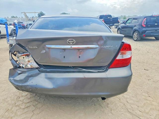 61494676 :رقم المزاد ، 4T1BE32K53U645617 vin ، 2003 Toyota Camry مزاد بيع