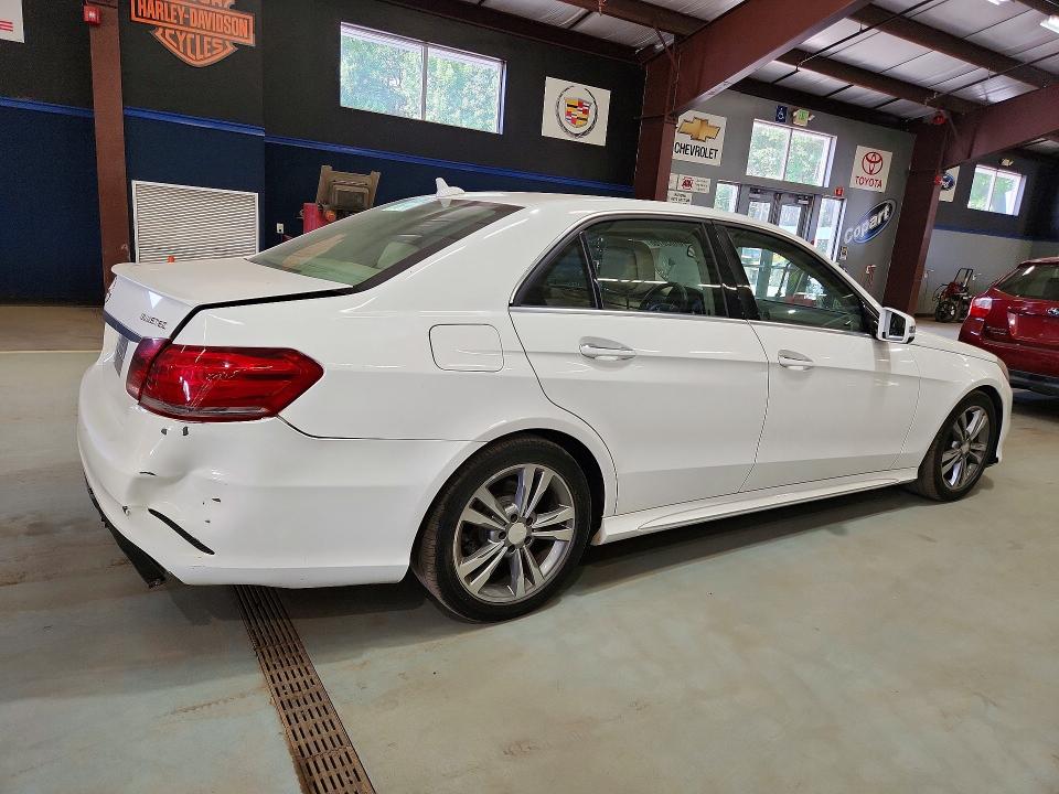 Продажа на аукционе авто 2014 Mercedes-benz E, vin: WDDHF0EB6EA879197, номер лота: 61836166