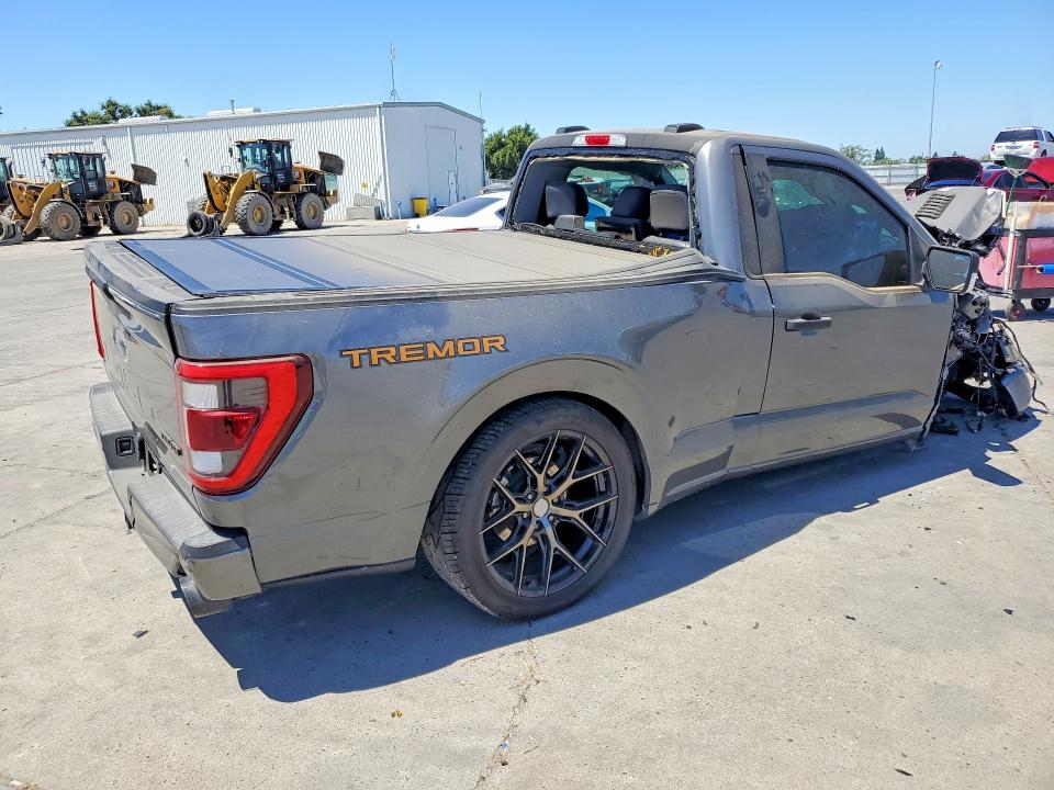 60885466 :رقم المزاد ، 1FTMF1C57MKE18028 vin ، 2021 Ford F150 مزاد بيع