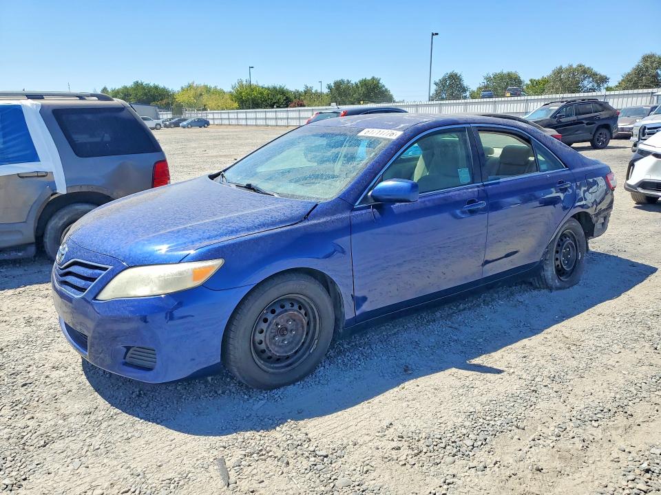 Aukcja sprzedaży 2011 Toyota Camry, vin: 4T1BF3EK3BU737820, numer aukcji: 61711776