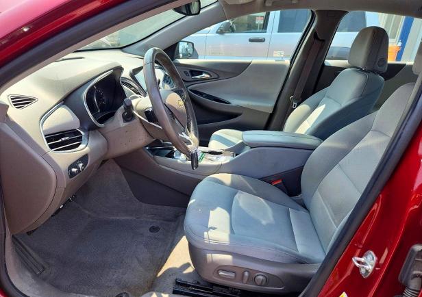 Продаж на аукціоні авто 2017 Chevrolet Malibu, vin: 1G1ZE5ST4HF160882, номер лоту: 60851376