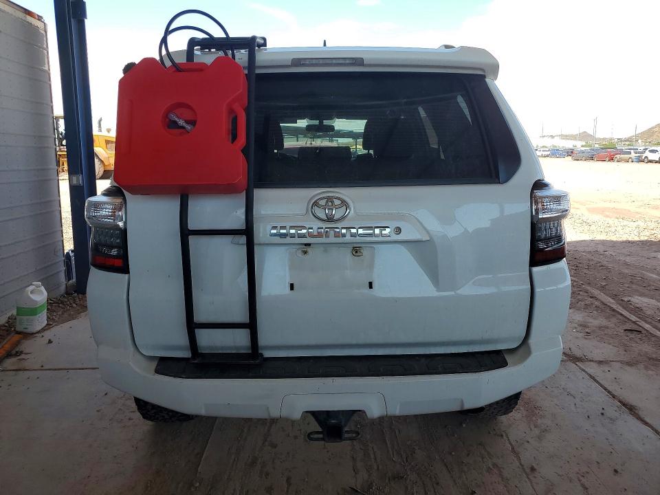 2018 Toyota 4runner მანქანა იყიდება აუქციონზე, vin: JTEZU5JR4J5174546, აუქციონის ნომერი: 61326596