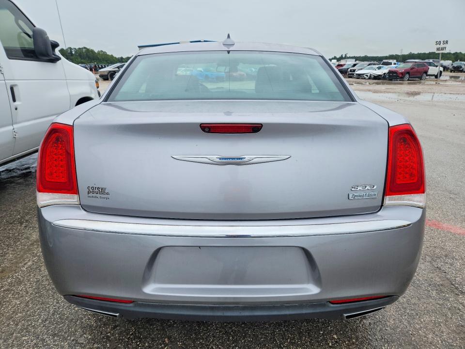 61154976 :رقم المزاد ، 2C3CCAEG7JH194155 vin ، 2018 Chrysler 300 مزاد بيع