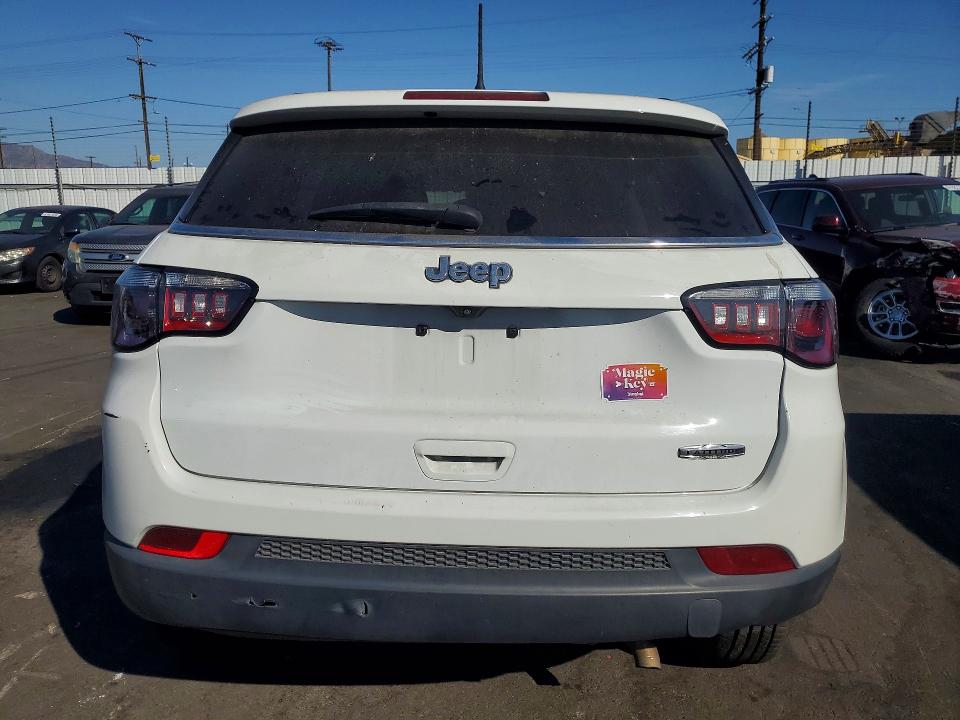 Продаж на аукціоні авто 2022 Jeep Compass, vin: 3C4NJCBB9NT139816, номер лоту: 61321286