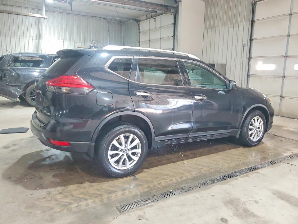 2017 Nissan Rogue მანქანა იყიდება აუქციონზე, vin: KNMAT2MV8HP569081, აუქციონის ნომერი: 59985066