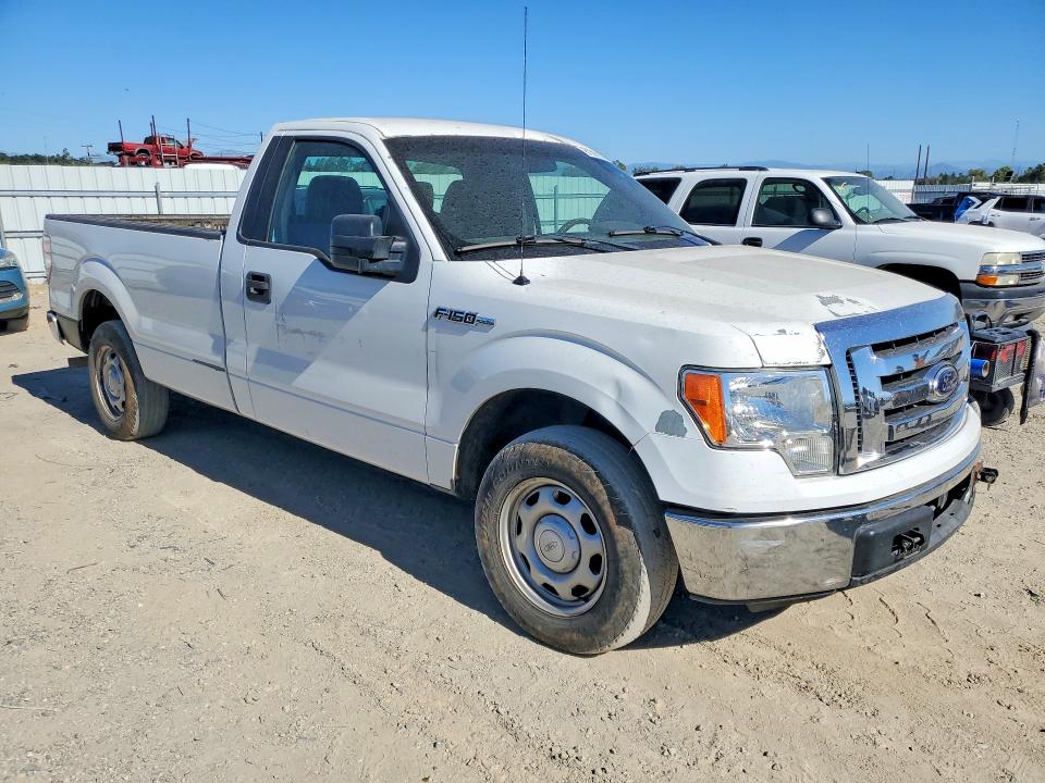 61387846 :رقم المزاد ، 1FTNF1CF9CKD39780 vin ، 2012 Ford F150 مزاد بيع