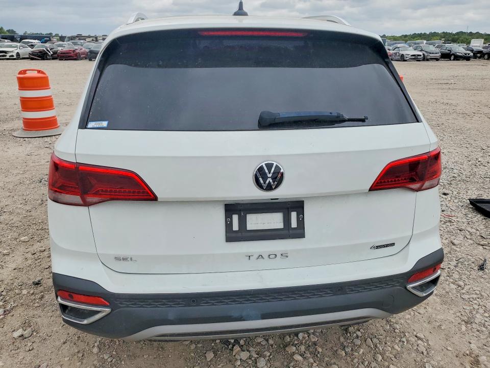 Продажа на аукционе авто 2022 Volkswagen Taos, vin: 3VV2X7B2XNM066315, номер лота: 62257516