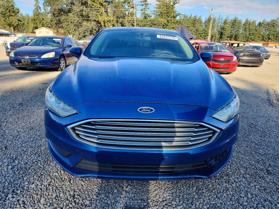 63237316 :رقم المزاد ، 3FA6P0HD0HR128561 vin ، 2017 Ford Fusion مزاد بيع