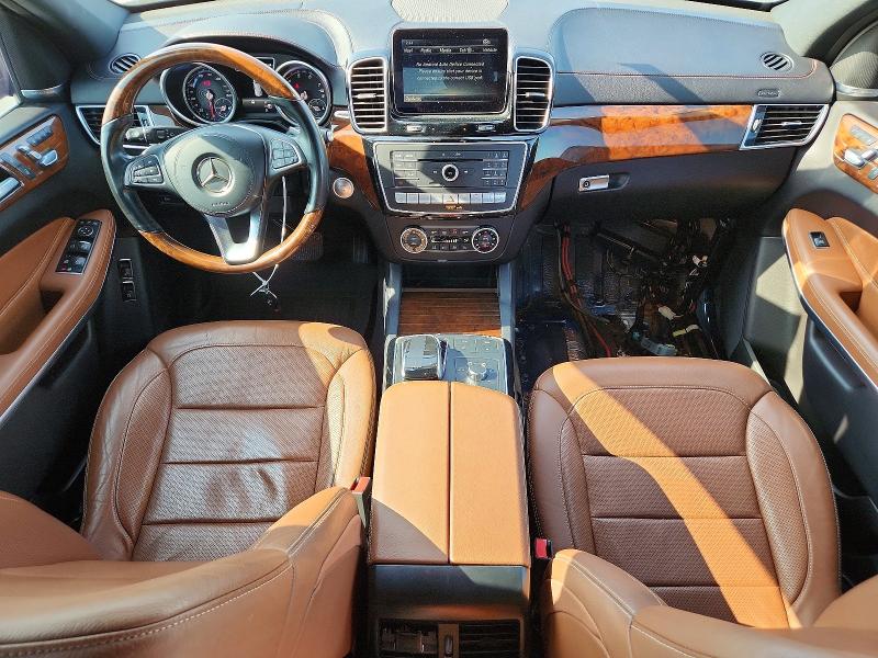 63408186 :رقم المزاد ، 4JGDF7DE3HA843867 vin ، 2017 Mercedes-benz Gls مزاد بيع
