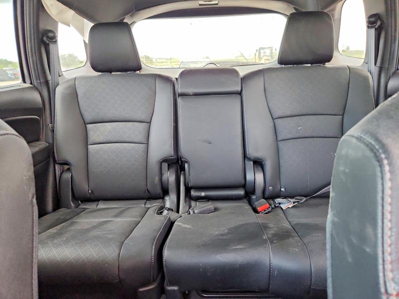 59816676 :رقم المزاد ، 5FNYF7H5XMB016059 vin ، 2021 Honda Passport مزاد بيع