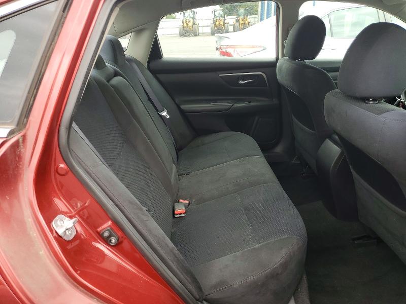 61032676 :رقم المزاد ، 1N4AL3AP9FN861932 vin ، 2015 Nissan Altima مزاد بيع