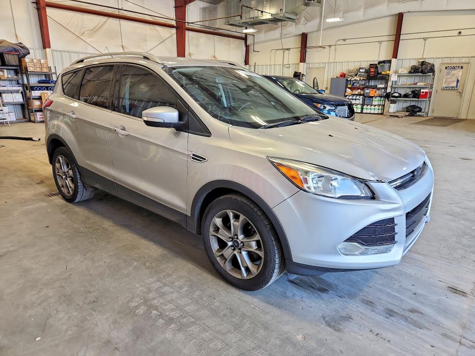 2014 Ford Escape მანქანა იყიდება აუქციონზე, vin: 1FMCU9JX4EUD58358, აუქციონის ნომერი: 61498926