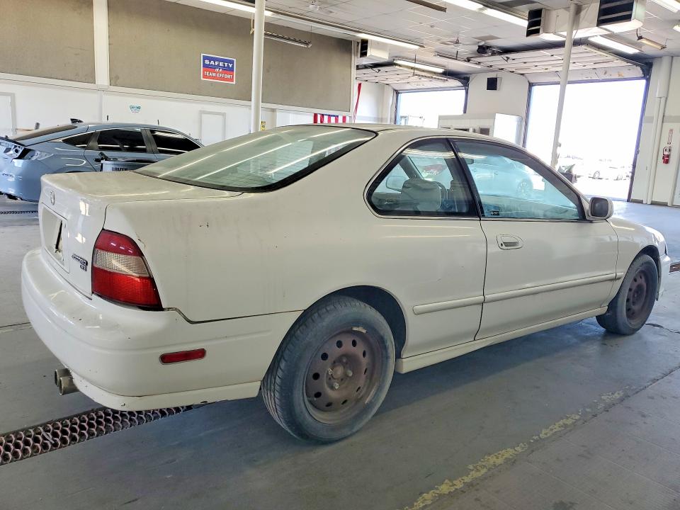 60370846 :رقم المزاد ، 1HGCD7255SA026871 vin ، 1995 Honda Accord مزاد بيع