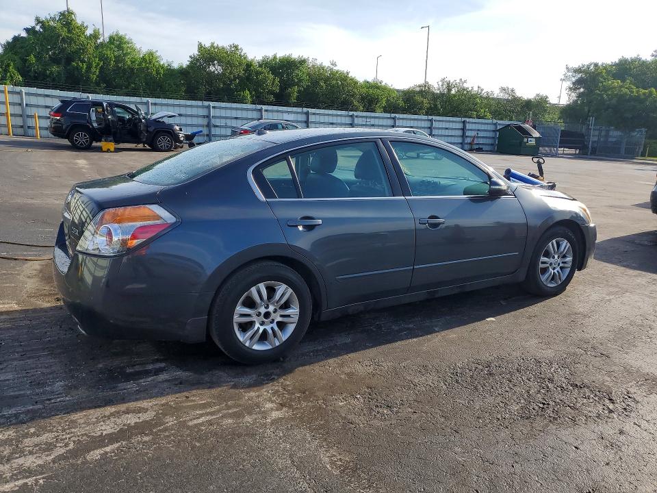 2011 Nissan Altima მანქანა იყიდება აუქციონზე, vin: 1N4AL2AP7BN440411, აუქციონის ნომერი: 62513236