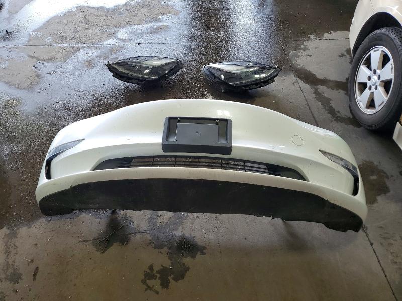 61530596 :رقم المزاد ، 5YJ3E1EA5NF285535 vin ، 2022 Tesla Model 3 مزاد بيع
