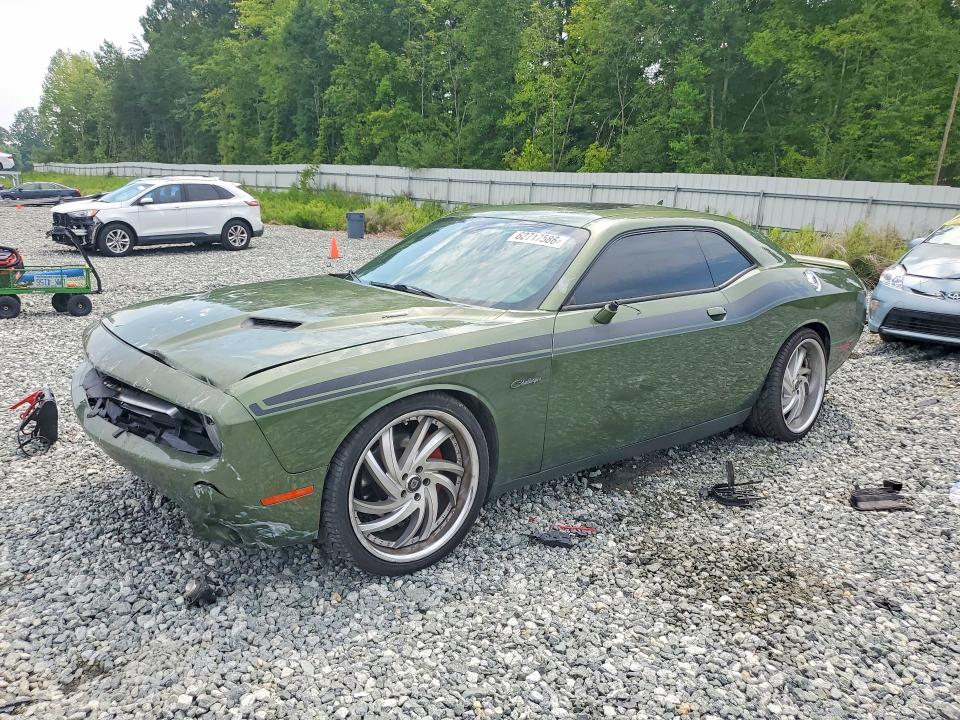 Продажа на аукционе авто 2018 Dodge Challenger, vin: 2C3CDZBT0JH280811, номер лота: 62717586