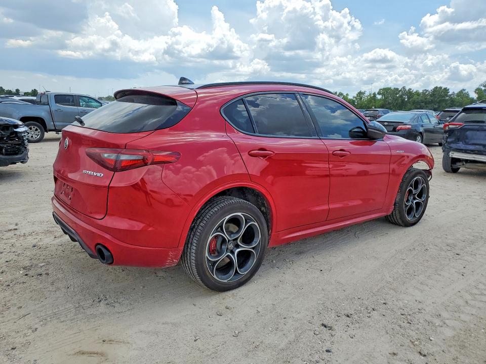 Продаж на аукціоні авто 2022 Alfa Romeo Stelvio, vin: ZASPAKBNXN7D29844, номер лоту: 60082566