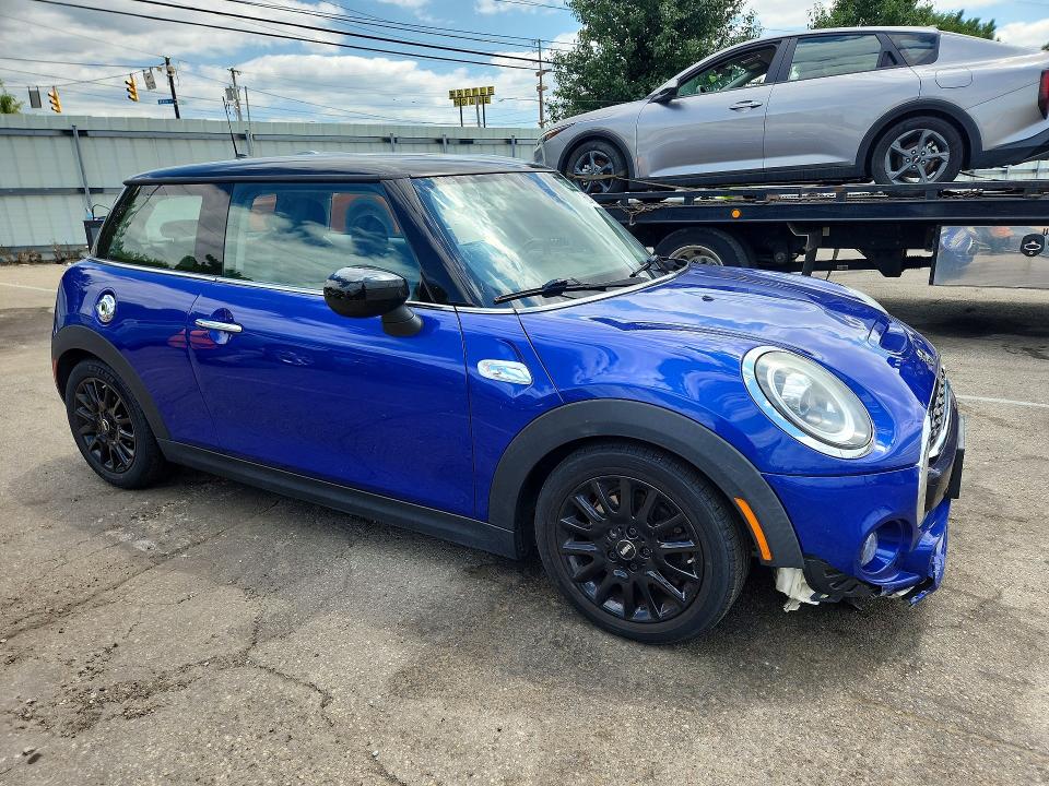 Продаж на аукціоні авто 2020 Mini Cooper, vin: WMWXR5C05L2L85607, номер лоту: 62476056
