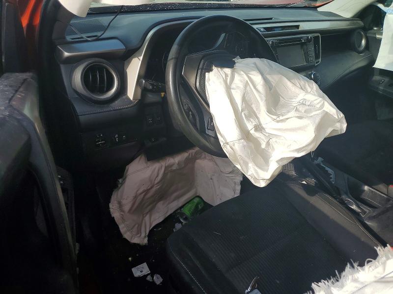 58197316 :رقم المزاد ، 2T3RFREV5FW311782 vin ، 2015 Toyota Rav4 مزاد بيع