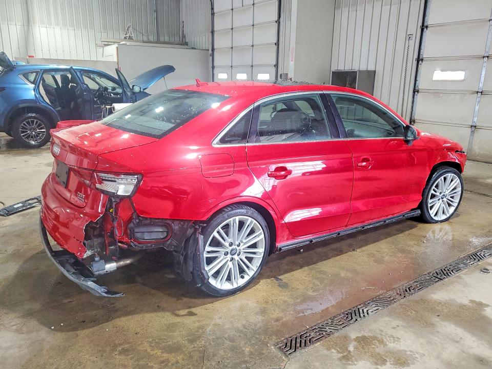60226116 :رقم المزاد ، WAUJ8GFF9H1066566 vin ، 2017 Audi A3 مزاد بيع