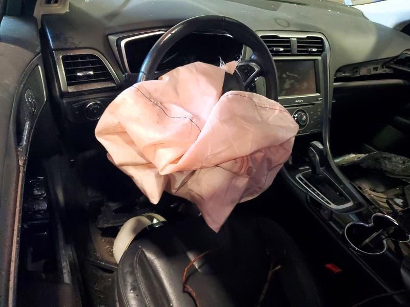 62864986 :رقم المزاد ، 3FA6P0K96FR134513 vin ، 2015 Ford Fusion مزاد بيع