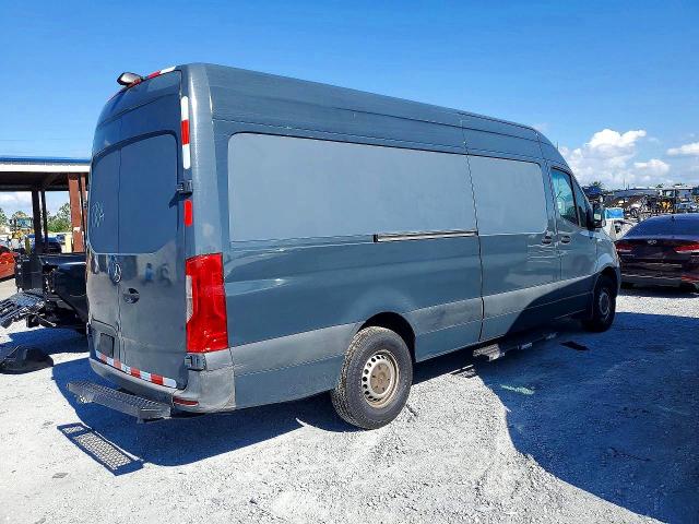 59813476 :رقم المزاد ، WD4PF1CD9KP137715 vin ، 2019 Mercedes-benz Sprinter 2500 مزاد بيع