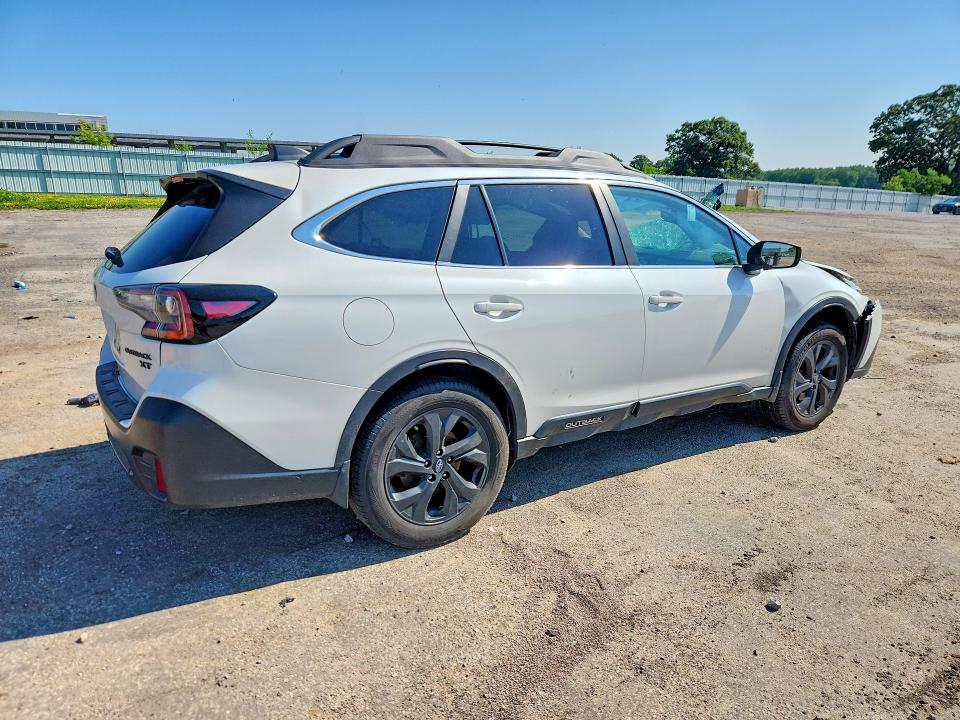 59659136 :رقم المزاد ، 4S4BTGJDXM3221440 vin ، 2021 Subaru Outback مزاد بيع