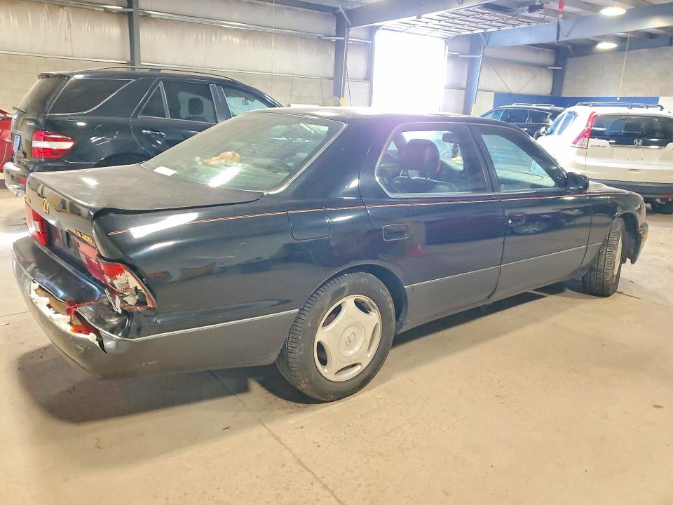 61223006 :رقم المزاد ، JT8BH28F8W0104880 vin ، 1998 Lexus Ls مزاد بيع