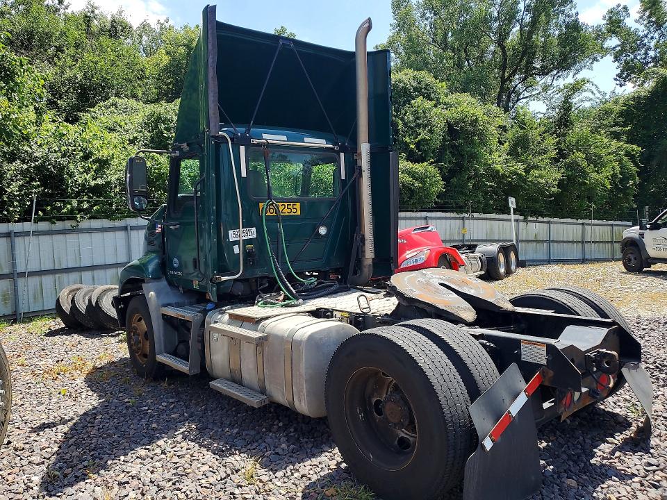 59225926 :رقم المزاد ، 1M1AW01X6HM009563 vin ، 2017 Mack 600 مزاد بيع