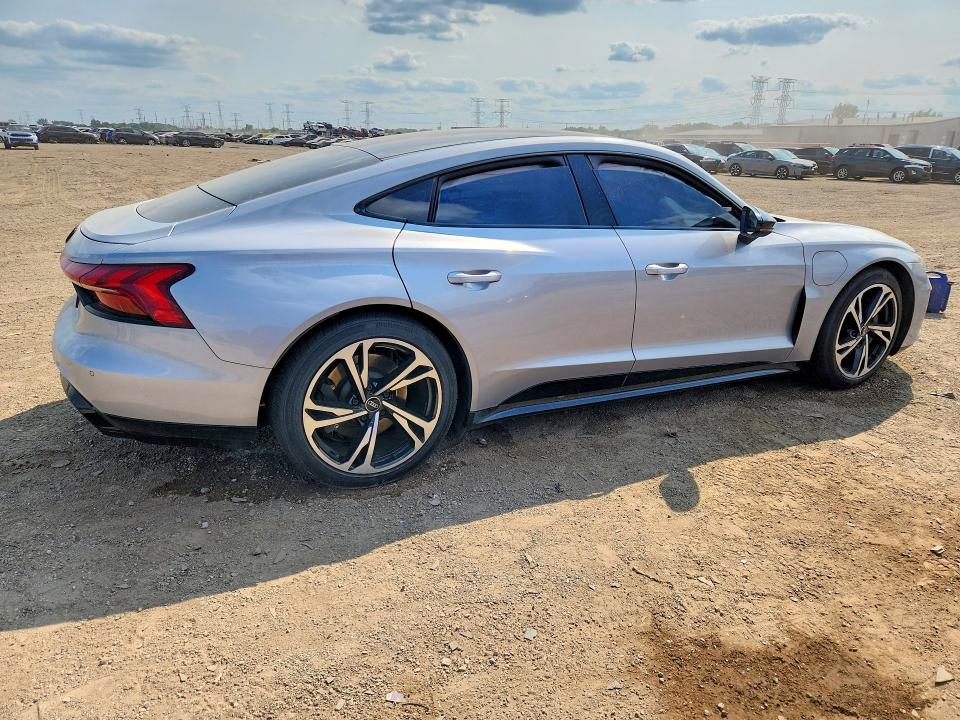 Продажа на аукционе авто 2022 Audi E-tron Gt, vin: WAUCJBFWXN7001539, номер лота: 62405646