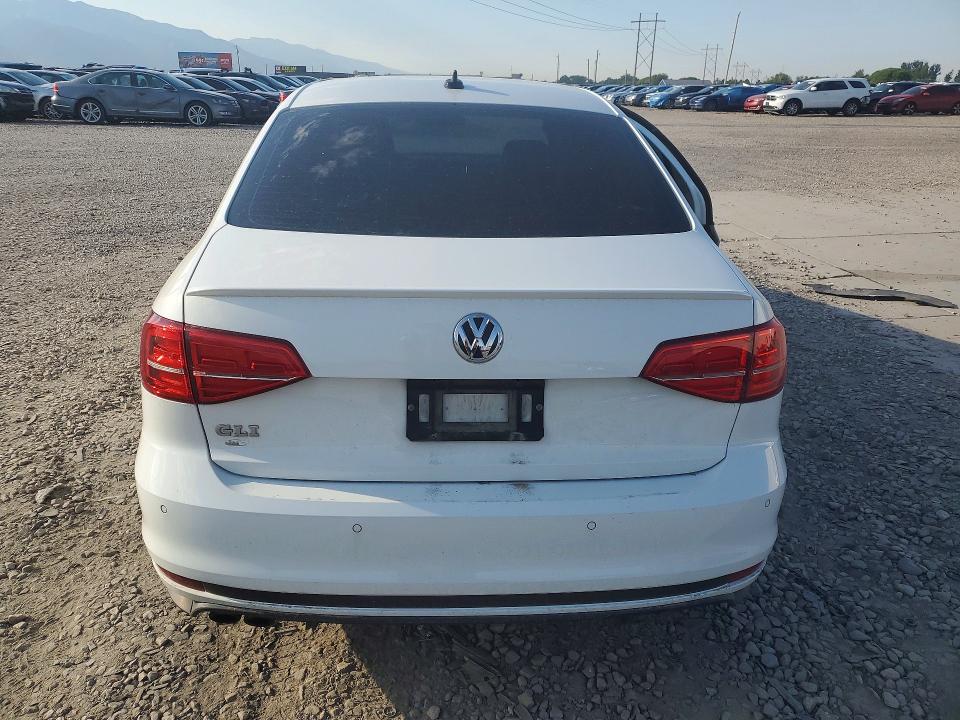 63546126 :رقم المزاد ، 3VW4T7AJ6GM296204 vin ، 2016 Volkswagen Jetta مزاد بيع