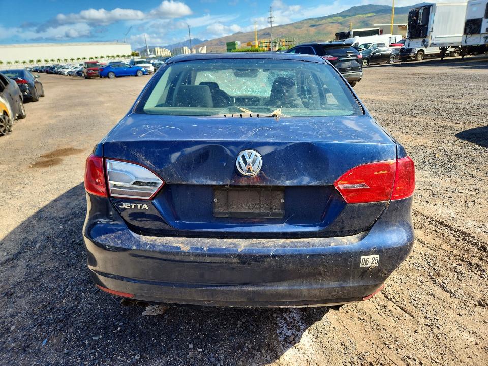 Продажа на аукционе авто 2014 Volkswagen Jetta, vin: 3VW2K7AJ3EM232841, номер лота: 58474386