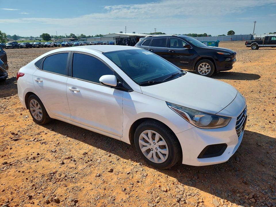 59351076 :رقم المزاد ، 3KPC24A3XKE058196 vin ، 2019 Hyundai Accent مزاد بيع