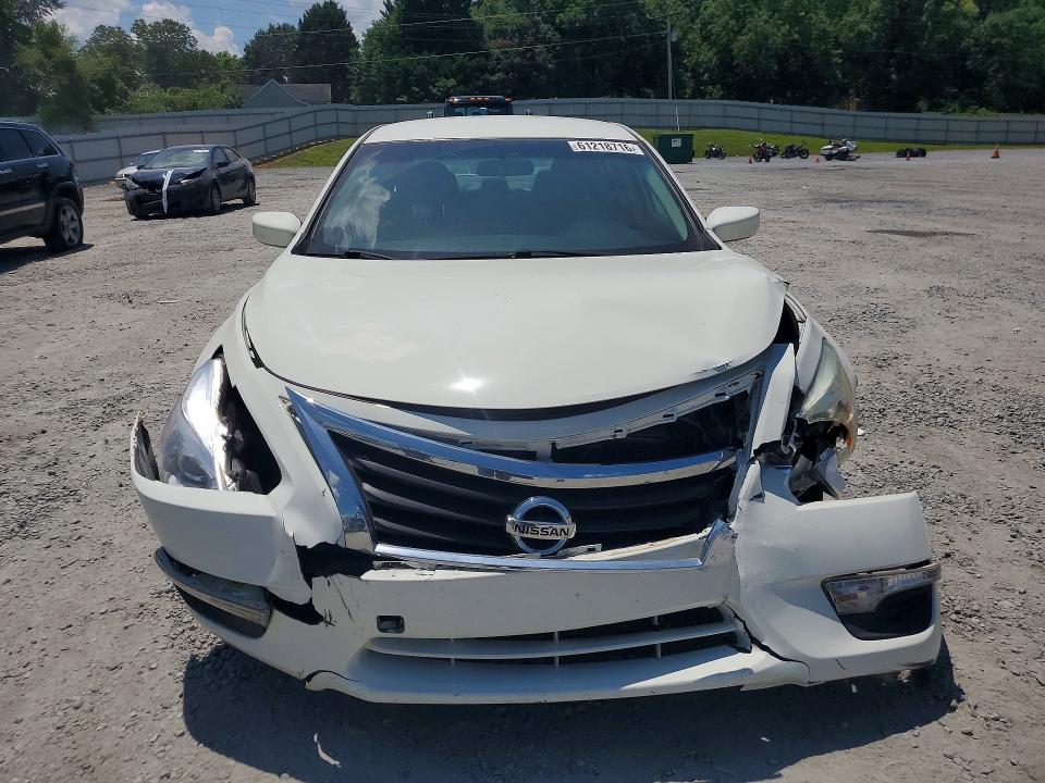 61218716 :رقم المزاد ، 1N4AL3AP4FC487239 vin ، 2015 Nissan Altima مزاد بيع