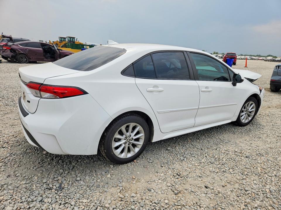 60257246 :رقم المزاد ، 5YFVPMAE6NP301341 vin ، 2022 Toyota Corolla مزاد بيع