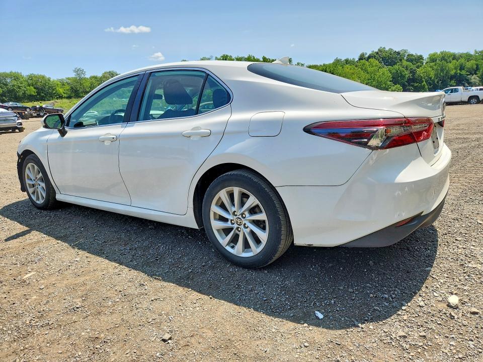 Продаж на аукціоні авто 2021 Toyota Camry, vin: 4T1C11BK2MU020727, номер лоту: 62258126