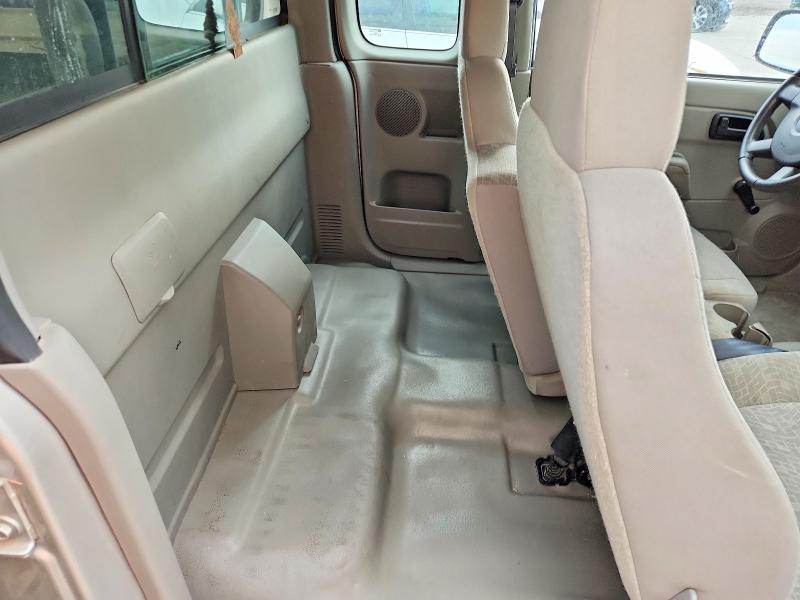 62596226 :رقم المزاد ، 1GTDT198358175102 vin ، 2005 Gmc Canyon مزاد بيع