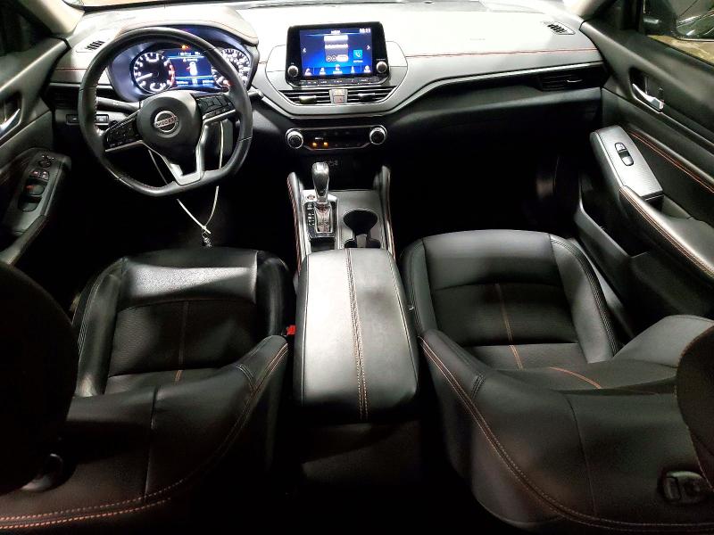61389896 :رقم المزاد ، 1N4BL4CV0MN360169 vin ، 2021 Nissan Altima مزاد بيع