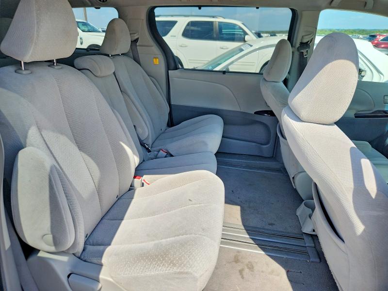 Aukcja sprzedaży 2011 Toyota Sienna, vin: 5TDKK3DC7BS022750, numer aukcji: 62401826
