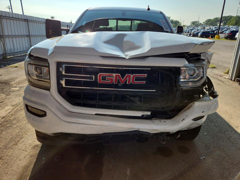 62828396 :رقم المزاد ، 3GTU2MEC1HG380026 vin ، 2017 Gmc Sierra مزاد بيع