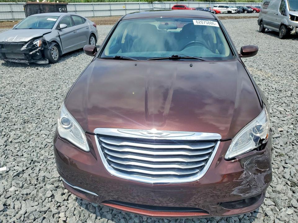 Продажа на аукционе авто 2013 Chrysler 200, vin: 1C3CCBAG3DN729070, номер лота: 62075886