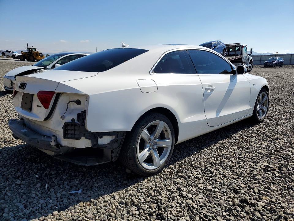 Продаж на аукціоні авто 2014 Audi A5, vin: WAULFAFRXEA010413, номер лоту: 60958286
